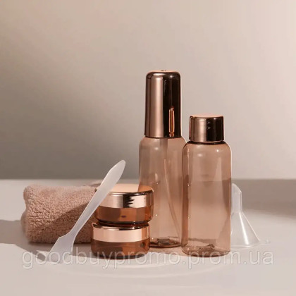 Дорожній набір аксесуарів Oriflame