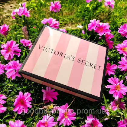 Коробка Victoria's Secret (S) 17х13х3.5